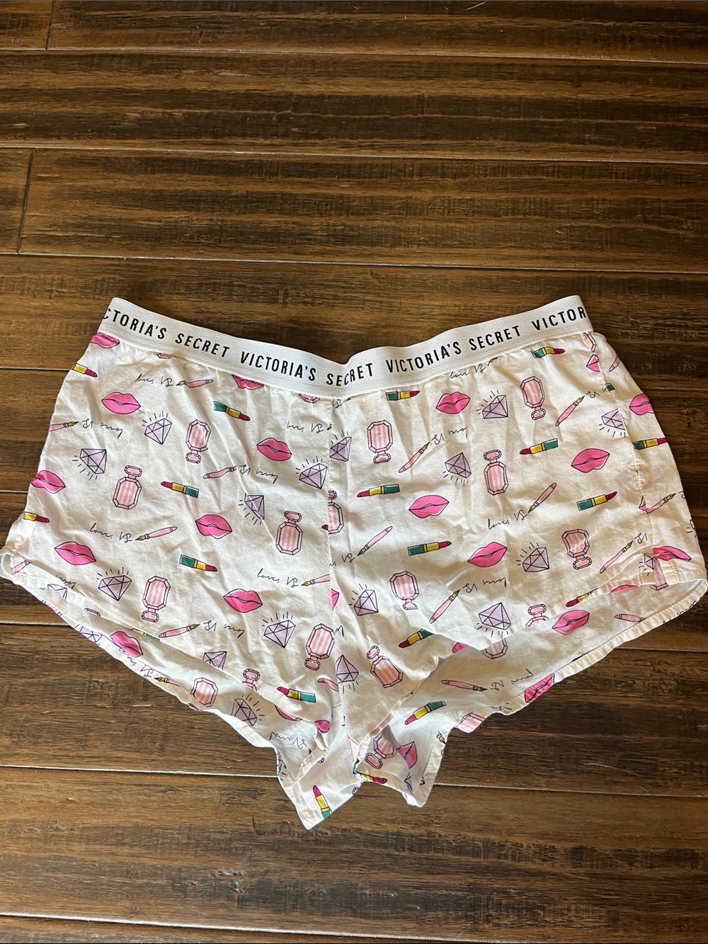 Victoria's Secret White Pajama Shorts with Pink Lip & Cosmetic Print